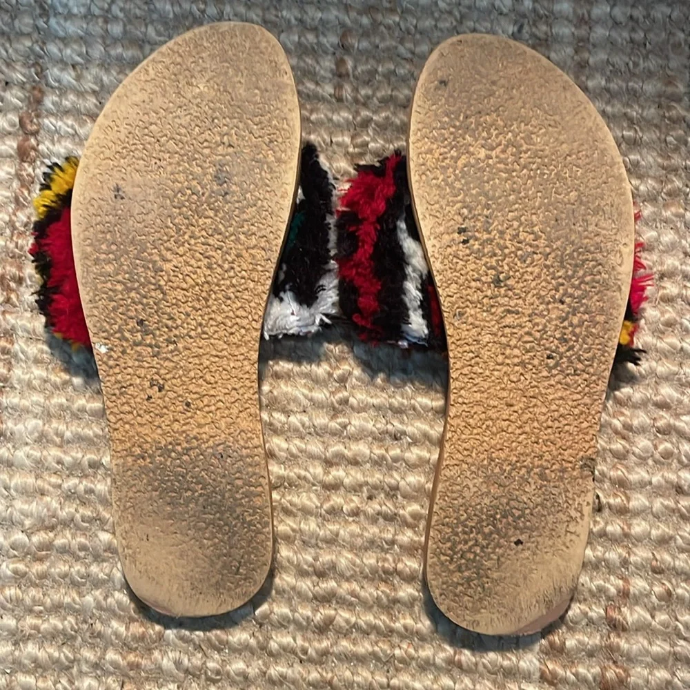 Res Ipsa Rug Sandals - Picture 5 of 5